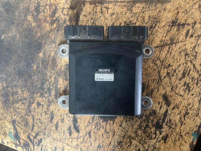 bontott OPEL VECTRA C Üzemanyag Befecskendező Vezérlő