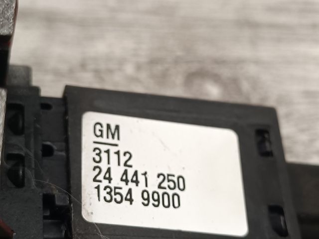 bontott OPEL VECTRA C Vészvillogó Kapcsoló