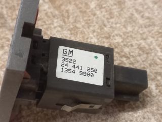 bontott OPEL VECTRA C Vészvillogó Kapcsoló