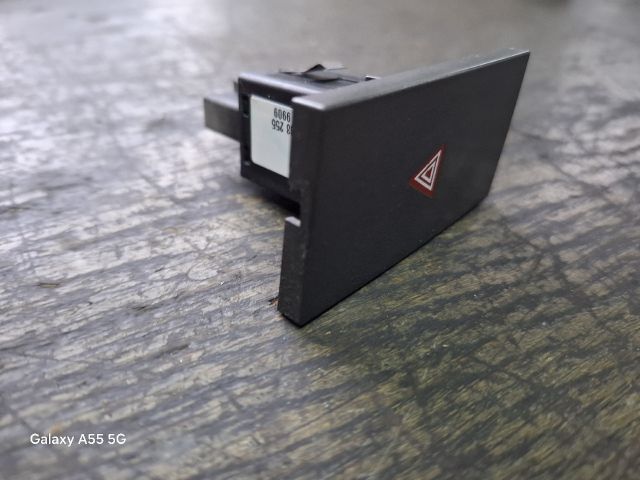 bontott OPEL VECTRA C Vészvillogó Kapcsoló