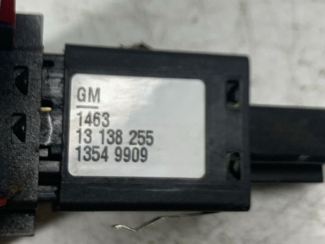 bontott OPEL VECTRA C Vészvillogó Kapcsoló