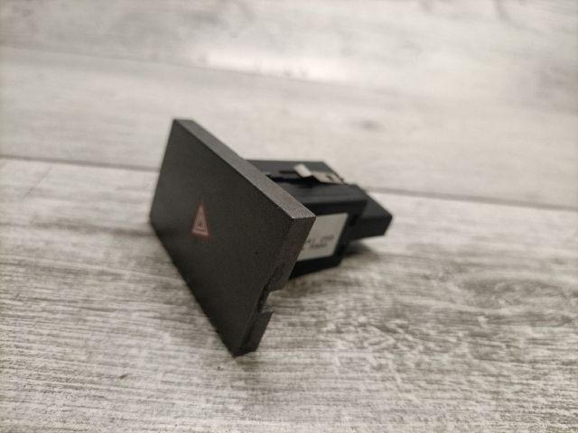 bontott OPEL VECTRA C Vészvillogó Kapcsoló