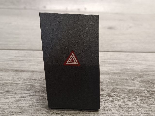 bontott OPEL VECTRA C Vészvillogó Kapcsoló