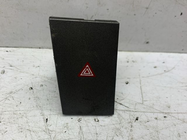 bontott OPEL VECTRA C Vészvillogó Kapcsoló