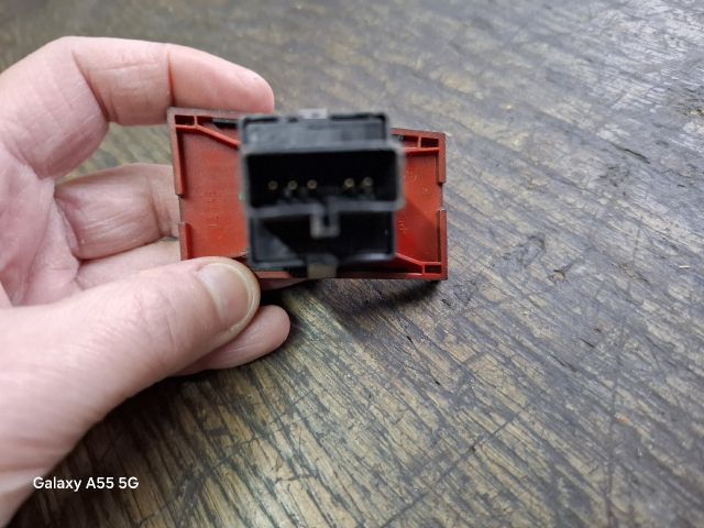 bontott OPEL VECTRA C Vészvillogó Kapcsoló