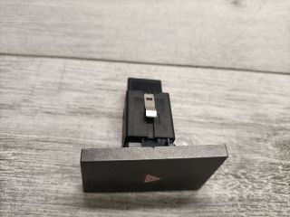 bontott OPEL VECTRA C Vészvillogó Kapcsoló