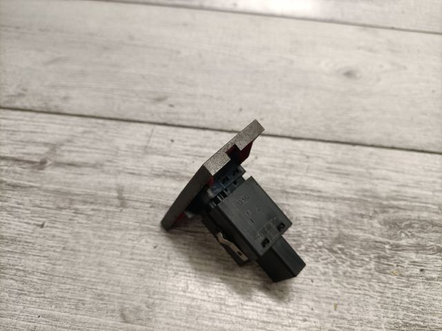 bontott OPEL VECTRA C Vészvillogó Kapcsoló