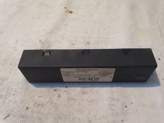 bontott OPEL VECTRA C Vonóhorog Elektronika