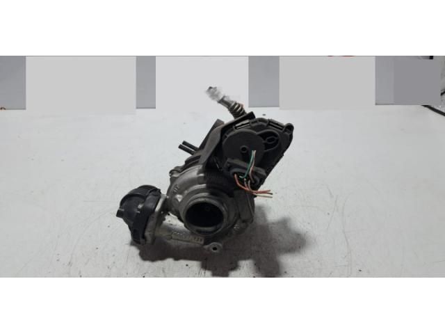 bontott OPEL VIVARO Turbó