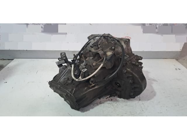 bontott OPEL VIVARO Váltó (Mechanikus)