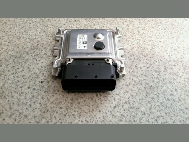 bontott OPEL VIVARO AdBlue Vezérlőegység