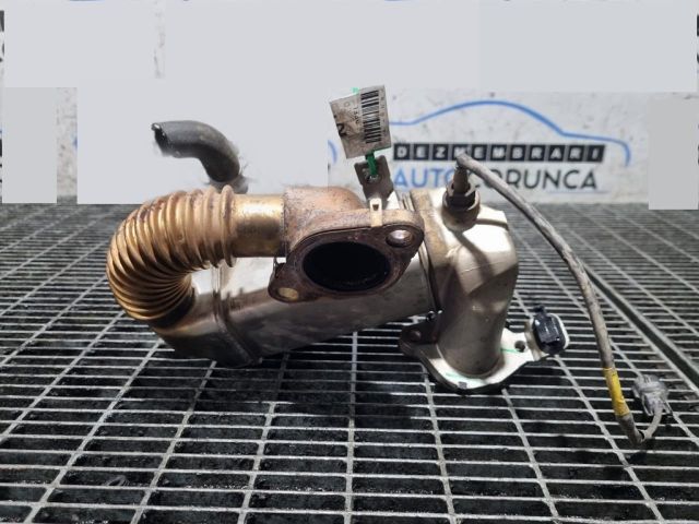 bontott OPEL VIVARO EGR Hűtő