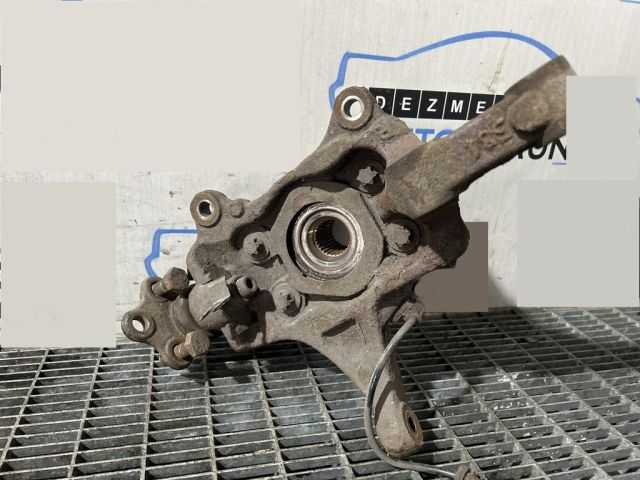 bontott OPEL VIVARO Jobb első Csonkállvány