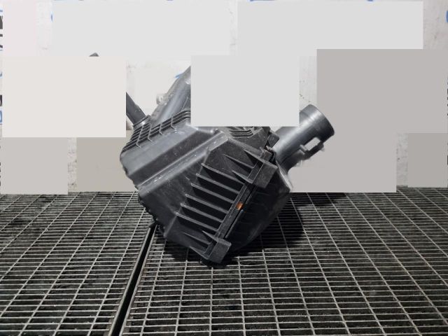 bontott OPEL VIVARO Légszűrő Ház