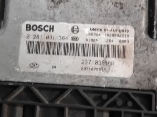 bontott OPEL VIVARO Motorvezérlő