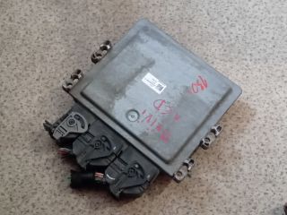 bontott OPEL VIVARO Motorvezérlő