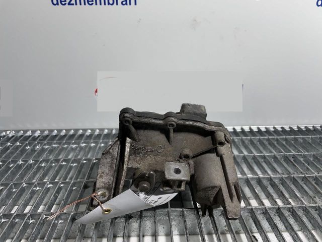 bontott OPEL VIVARO Vákumpumpa