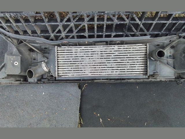 bontott OPEL VIVARO Homlokfal (Üres lemez)