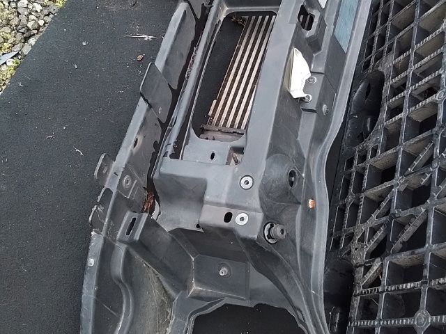 bontott OPEL VIVARO Homlokfal (Üres lemez)