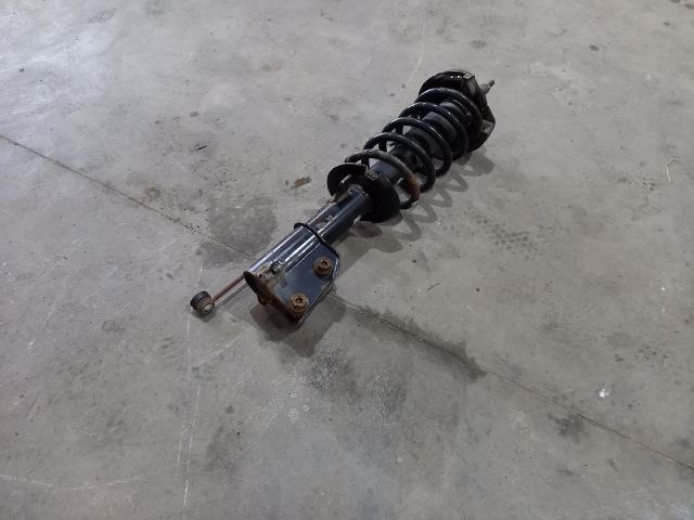 bontott OPEL VIVARO Jobb első Gólyaláb (Lengécsillapító, Rugó)