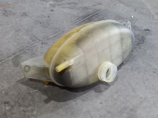 bontott OPEL VIVARO Kiegyenlítő Tartály