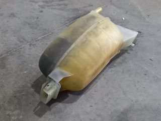 bontott OPEL VIVARO Kiegyenlítő Tartály