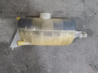 bontott OPEL VIVARO Kiegyenlítő Tartály