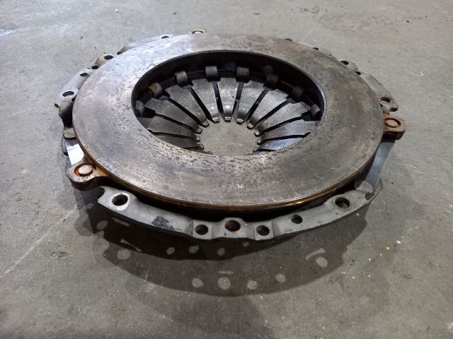 bontott OPEL VIVARO Kuplung Szett Lendkerékkel