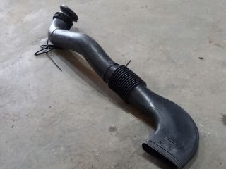 bontott OPEL VIVARO Légbeömlő Cső