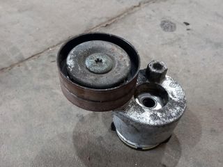 bontott OPEL VIVARO Szíjfeszítő Görgő