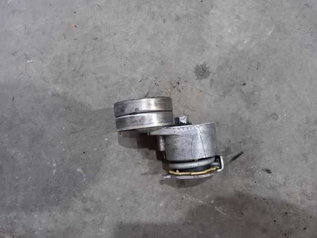 bontott OPEL VIVARO Szíjfeszítő Görgő