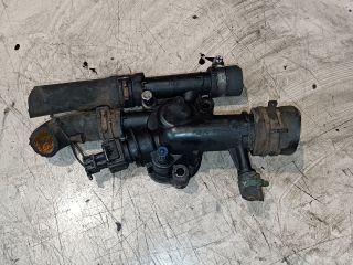 bontott OPEL VIVARO Termosztátház