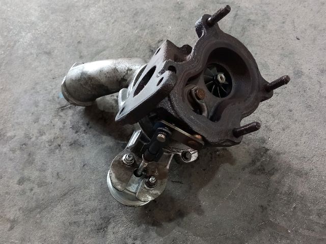 bontott OPEL VIVARO Turbó