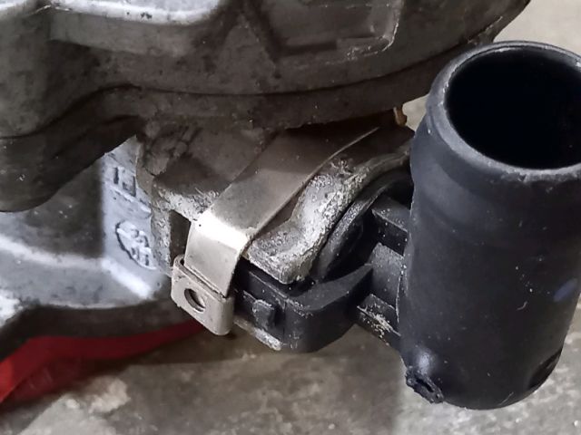 bontott OPEL VIVARO Vákumpumpa