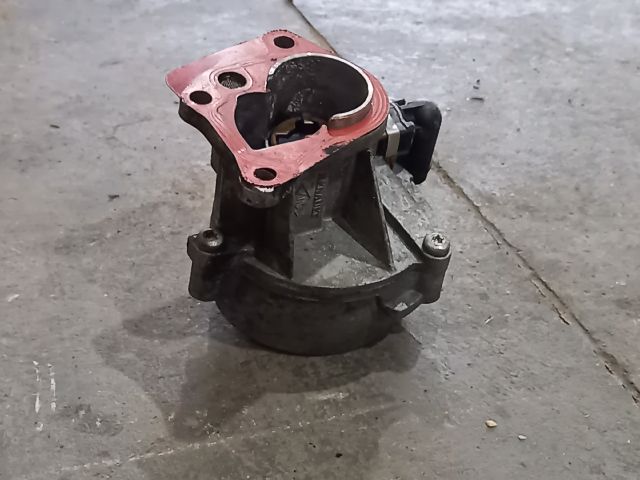 bontott OPEL VIVARO Vákumpumpa