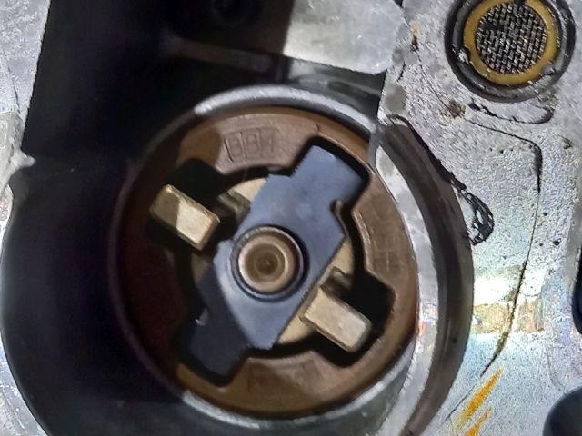 bontott OPEL VIVARO Vákumpumpa