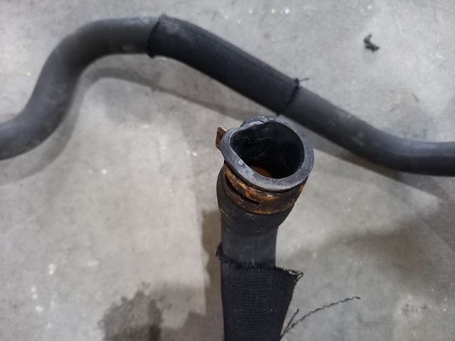 bontott OPEL VIVARO Vízcső