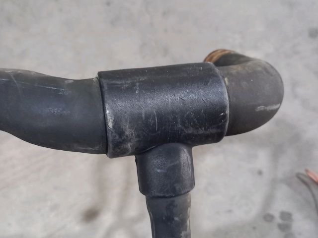 bontott OPEL VIVARO Vízcső