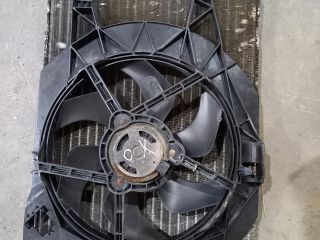 bontott OPEL VIVARO Vízhűtő Radiátor (Nem klímás)