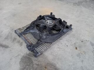 bontott OPEL VIVARO Vízhűtő Radiátor (Nem klímás)