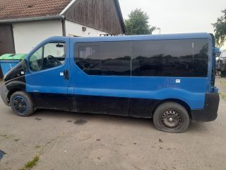 bontott OPEL VIVARO Bal első Gólyaláb (Lengécsillapító, Rugó)