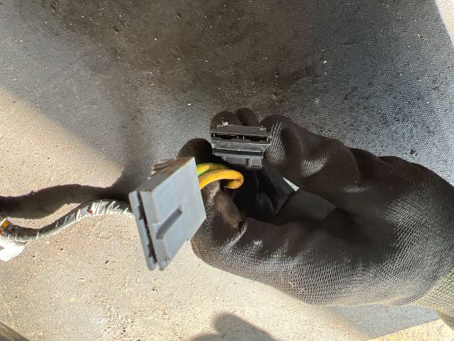 bontott OPEL VIVARO Gyújtáskapcsoló