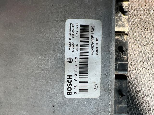 bontott OPEL VIVARO Motorvezérlő