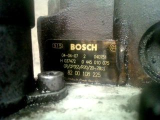 bontott OPEL VIVARO Nagynyomású Szivattyú