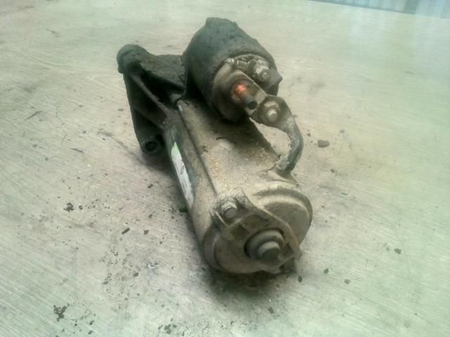 bontott OPEL VIVARO Önindító