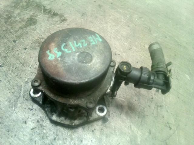 bontott OPEL VIVARO Vákumpumpa