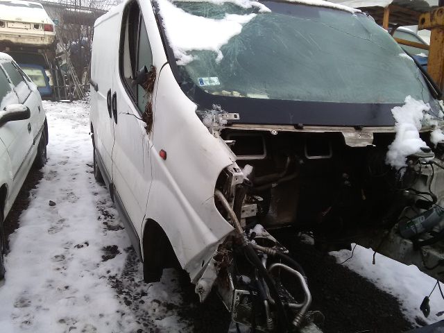 bontott OPEL VIVARO Vízcső