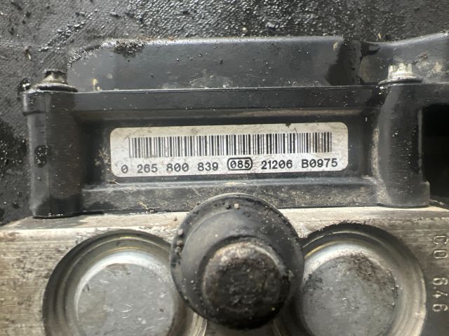 bontott OPEL VIVARO ABS Kocka