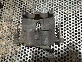 bontott OPEL VIVARO Bal első Féknyereg Munkahengerrel