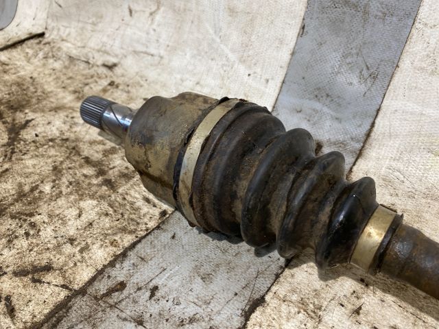 bontott OPEL VIVARO Bal Féltengely